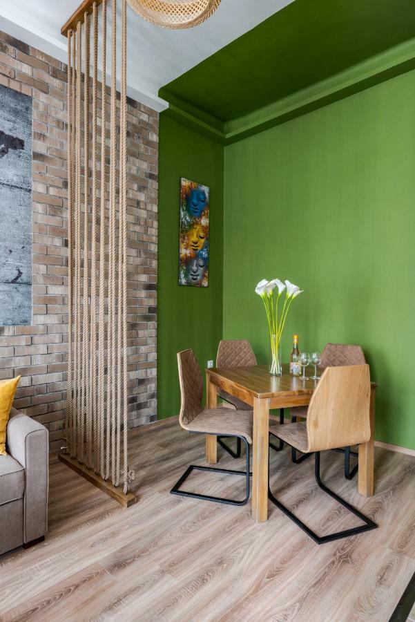 Central Kira Apartment Budapest Esterno foto