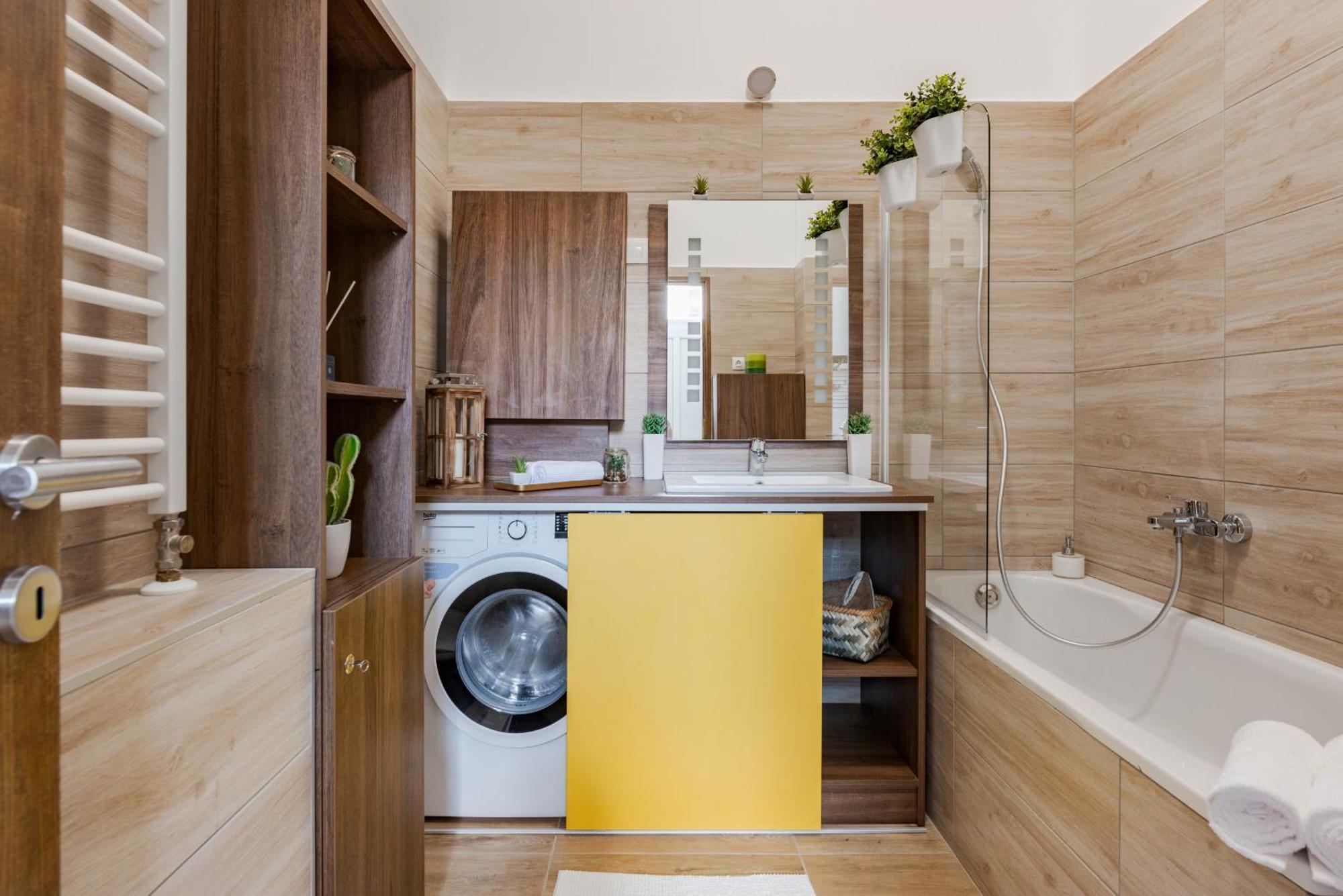 Central Kira Apartment Budapest Esterno foto