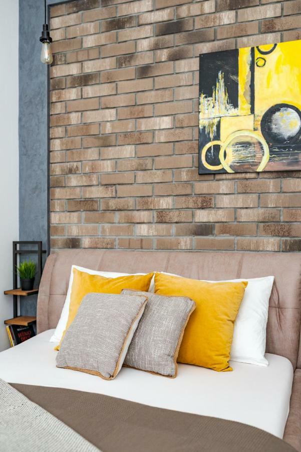 Central Kira Apartment Budapest Esterno foto