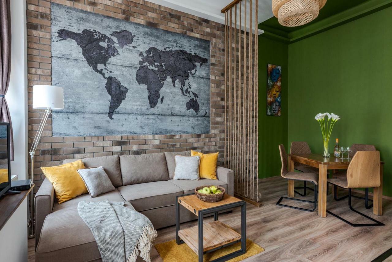 Central Kira Apartment Budapest Esterno foto